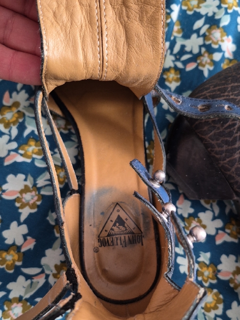 Fluevog Bekkie's Size 7 Women’s Blue Leather Pointed-Toe Heels - Picture 6 of 11